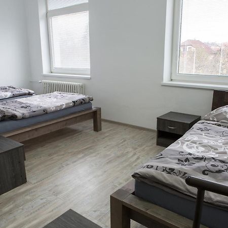 Kopacka Aparthotel Topoľčany Exterior foto